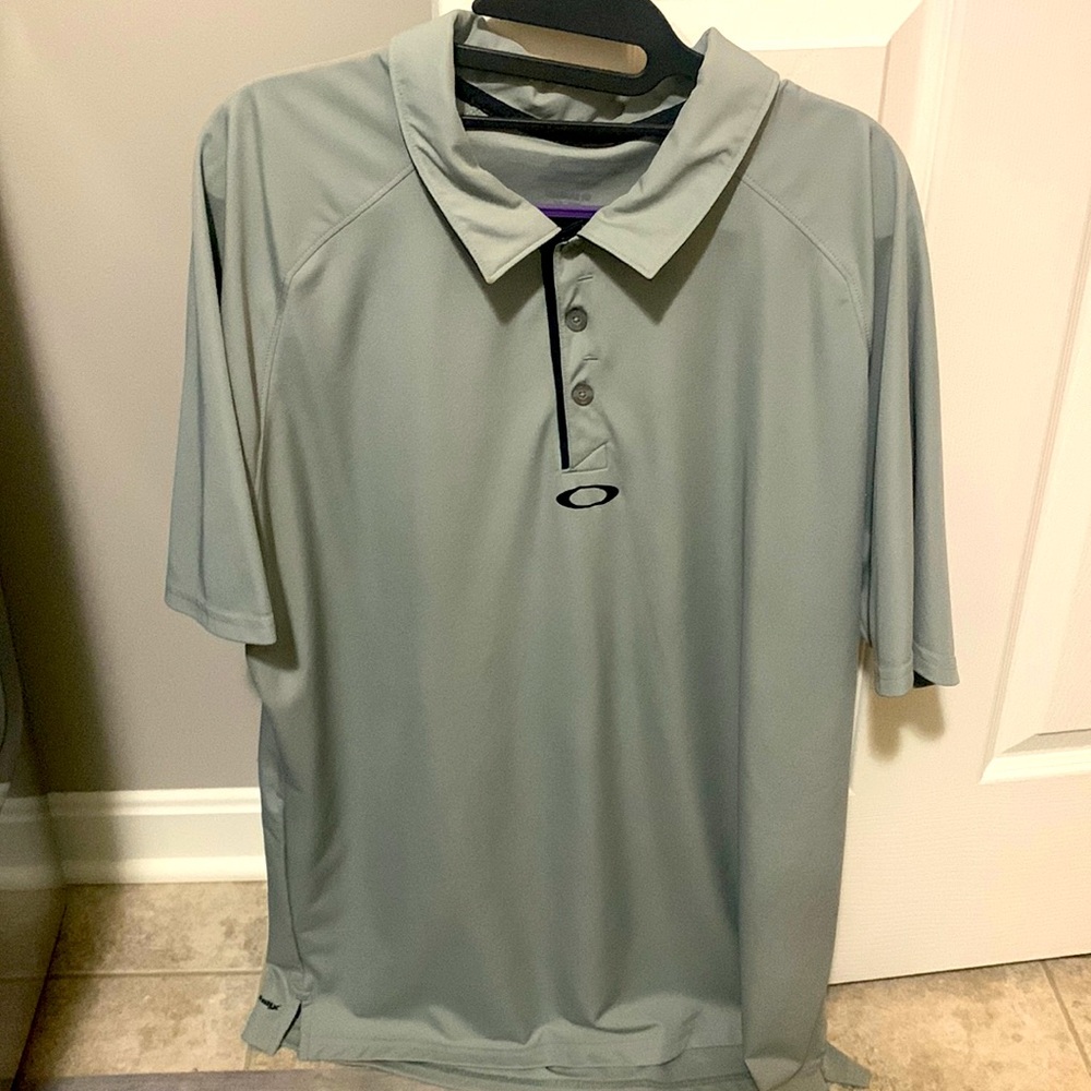 Mens polo- Oakley, XL